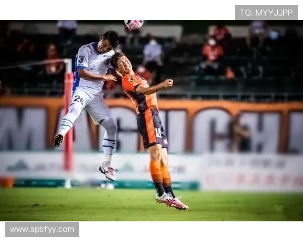 八村坦言球队第三节状态低迷强调需集中注意力并寻找有效解决办法 八村坦言球队第三节状态低迷强调需集中注意力并寻找有效解决办法